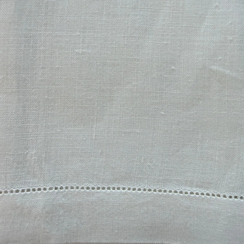 HEM STITCHED LINEN HAND/FINGERTIP TOWELS